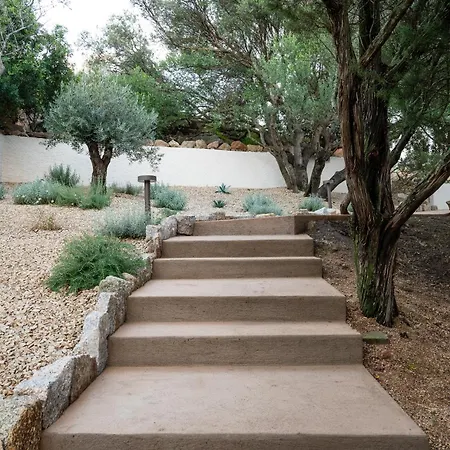 Villa Ginepro Palau, Am Meer, Stillvoll, Mit Grossem Privaten Garten